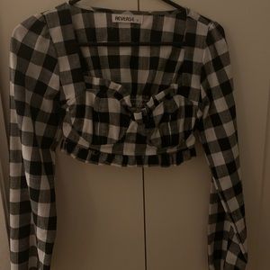 Long sleeve crop top